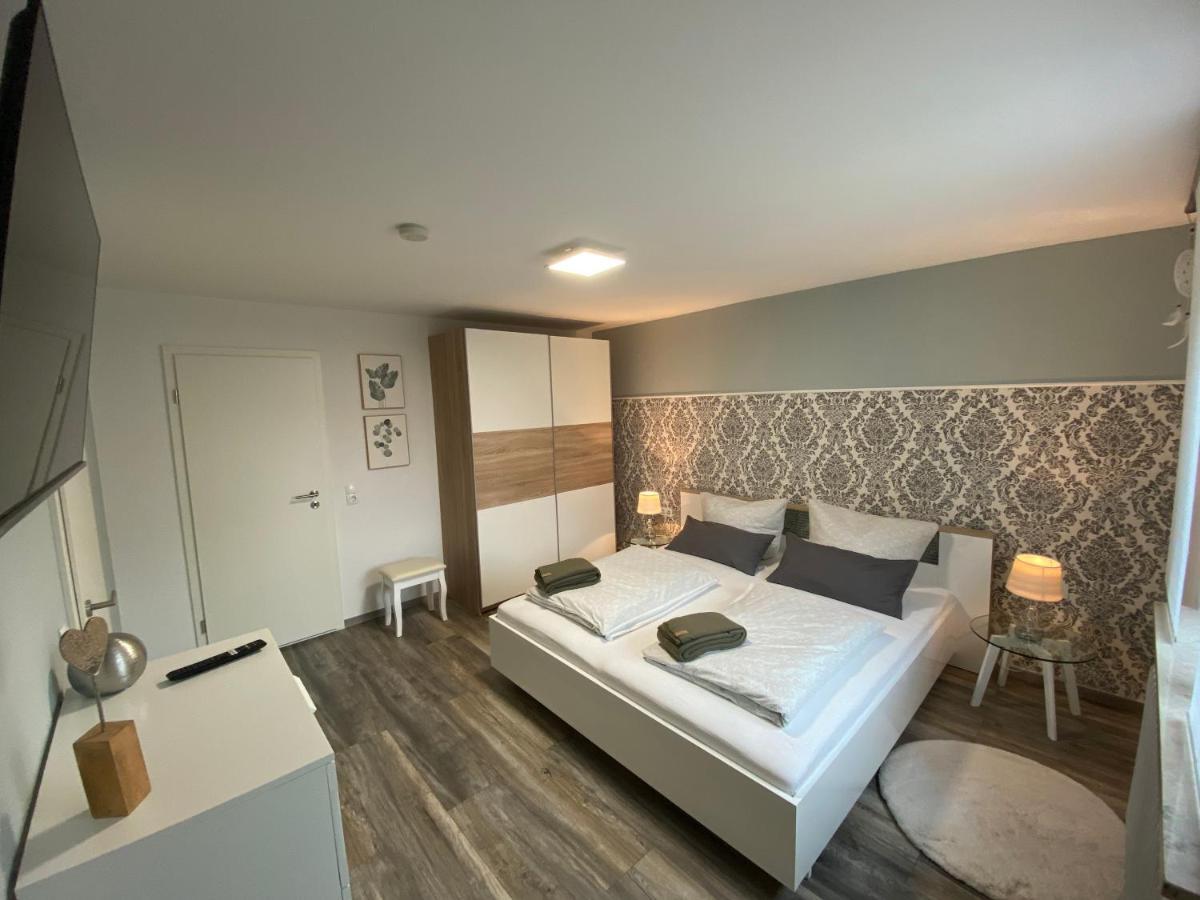 Ferienwohnung Oxana Im Naturpark Fichtelgebirge Schonwald  Esterno foto