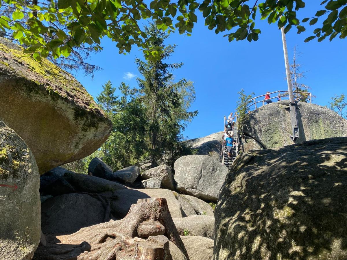 Ferienwohnung Oxana Im Naturpark Fichtelgebirge Schonwald  Esterno foto